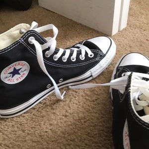 Black converse